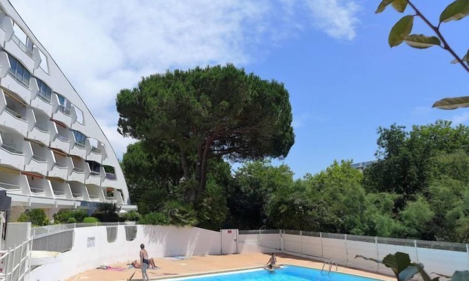 Le Couchant Apartment | du Parc II by Interhome