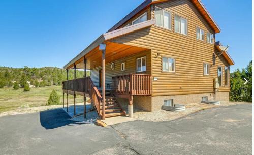 Long Valley Junction House | Duck Creek Cabin With Trailer Parking