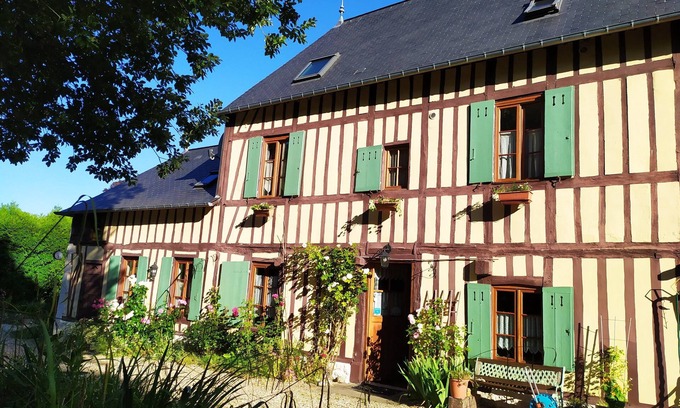 Saint-Wandrille-Rancon House | Duck House