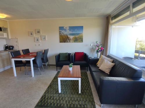 Westkapelle Apartment | DUINZICHT 8 Bed by the Sea