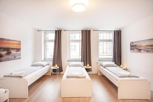 Mittelmeiderich Apartment | Duisburg Studio by TM