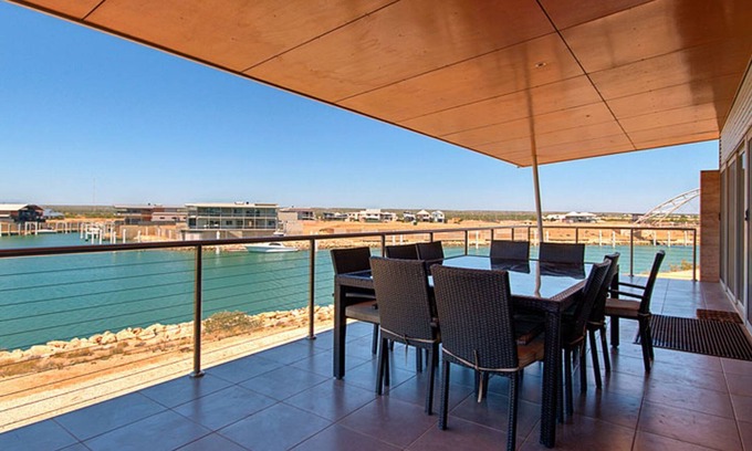 Exmouth House | Dunes - Luxury two story home on the canals. Free access to swimming pool at Mantarays Resort