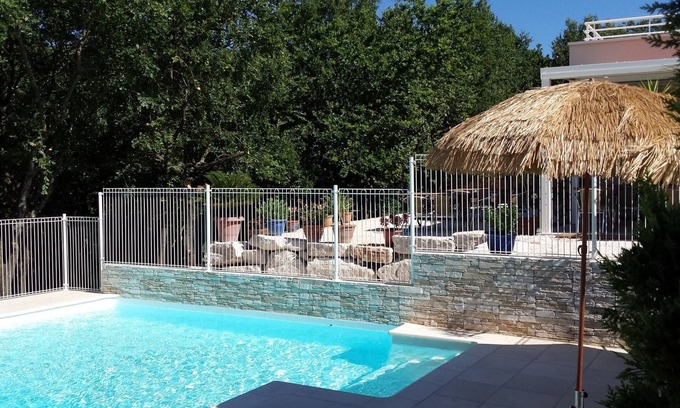 Saint-Marcel-d'Aredeche House | Duplex with terrace and garden