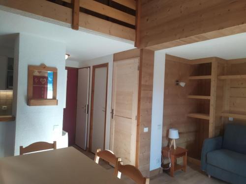 Termignon Apartment | Duplex rénové pour 6/7 pers face aux pistes avec WiFi à Termignon - FR-1-508-222