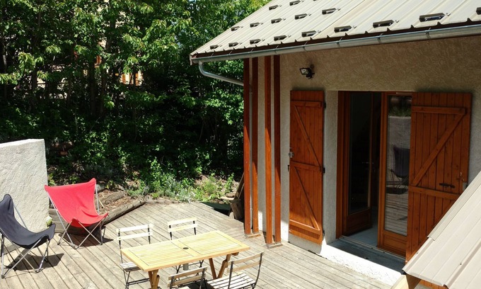 LʼArgentiere-la-Bessee Apartment | Duplex + terrace at the gateway to the Ecrins National Park