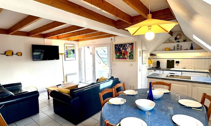 Carnac Apartment | Duplex T3 avec Piscine à 350m de la Plage – 6 Couchages, Balcon, Parkings, Proche Commerces