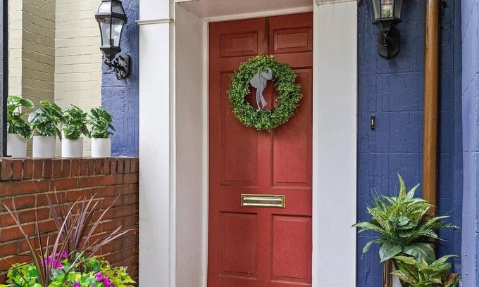 Dupont Circle House | DuPont 2BR 2BA 1400SF, Newly Renovated & Furnished, prkg -101