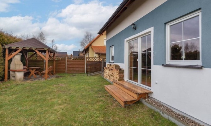 gmina Wolin Apartment | Dziwna Ferienhaus 3 Schlafzimmern & Grill