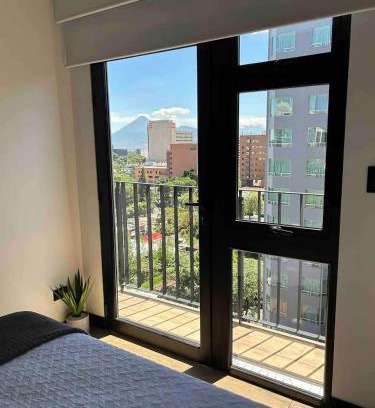 Zona 10 Apartment | EÓN 11 - Moderno, vista volcán, aire acondicionado