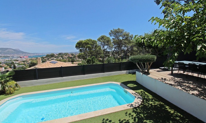 La Seyne-sur-Mer House | eagle's eyrie