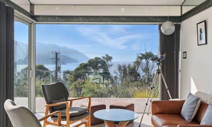 Eaglehawk Neck Apartment | Eaglehawk Pavilions One – Coastal Retreat with Ocean Views