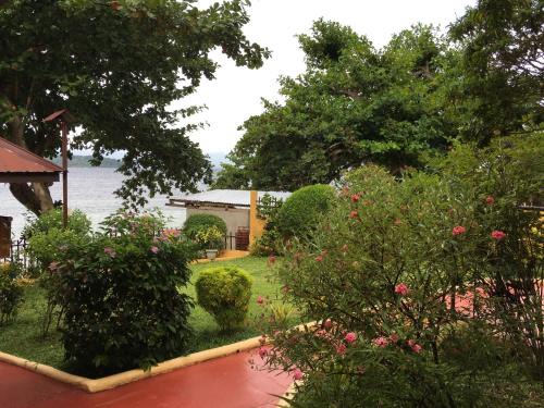 Samal Apartment | Eagles Nest Beach Resort