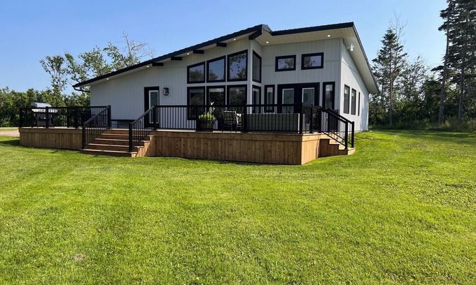 Bayview Cottage | Eagles View - Cavendish Family Cottage minutes to attractions
