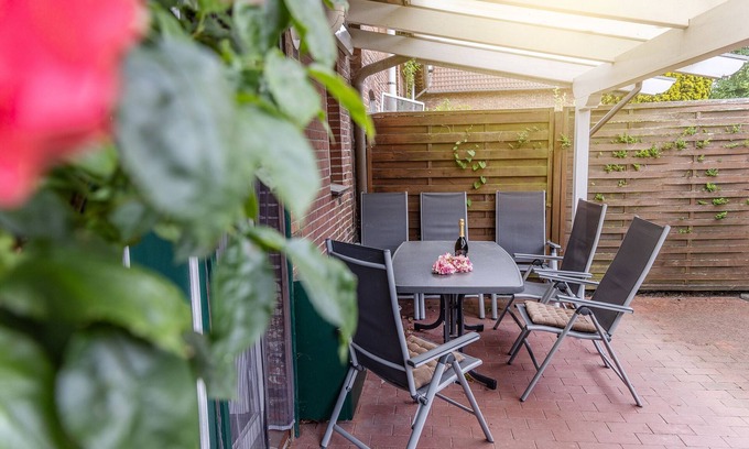 Horum House | Earlier Station, today tasteful holiday home: holiday accommodation with c