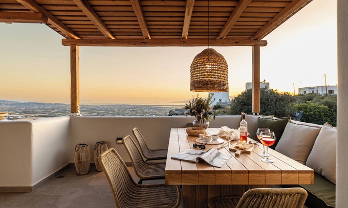 Naxos Town Villa | Eartha Horizon 3BR Villa with Panoramic Sea Sunset View