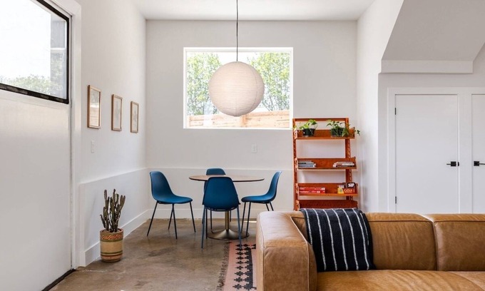 Blackshear-Prospect Hill House | East ATX Gem | Walk to It All