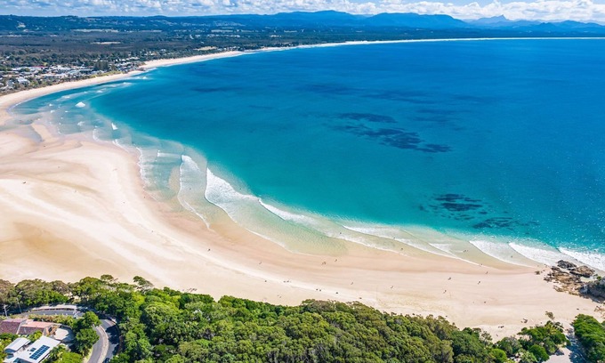 Byron Bay Apartment | EAST COAST ESCAPES | Lighthouse Landing
