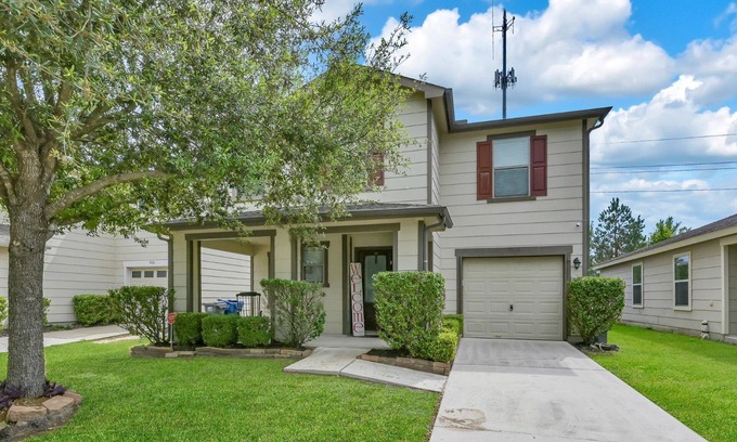 Spring House | Easy Access to Houston, SH 99 Access, Comfortable Home for Families or Work