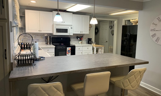 Huntsville House | Easy Downtown