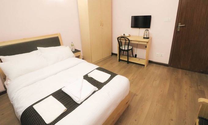 Lalitpur House | Easy Homes For Short & Long Term Stay