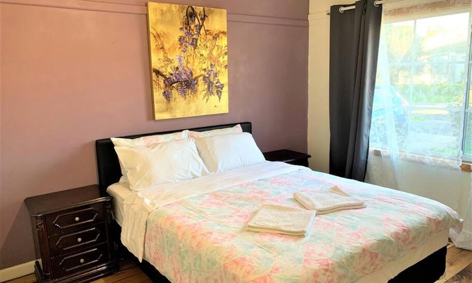 Springvale House | Easy Self Check-in accomodation