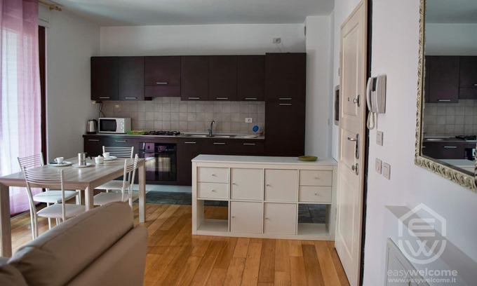 Como Apartment | Easy Welcome Como Comfort Flat