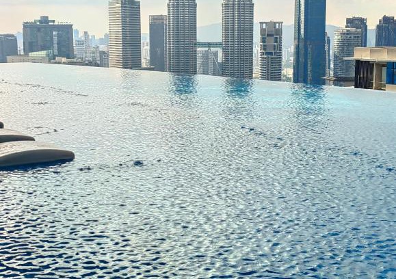 Golden Triangle Apartment | Eaton Residences KLCC by Luna