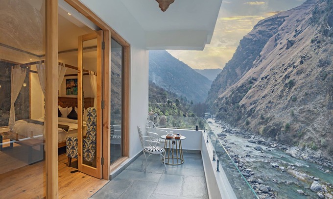 Kasol Resort | Echor Palm Bliss Riverside Resort & Spa