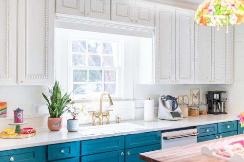 Huntersville House | Eclectic 1906 Farmhouse Hot Tub, Hammocks, & Charm
