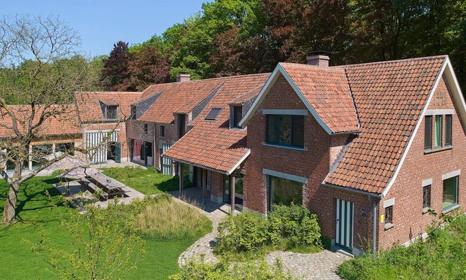 Schilde Villa | Eco-friendly holiday home in the woods