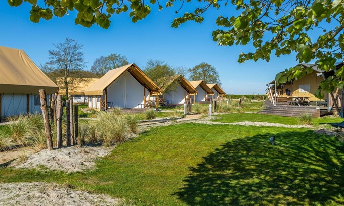 Biddinghuizen House | Eco Villa 12 by Interhome