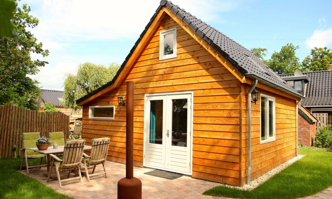 Enumatil Cabin | Ecolodge (4-person) on the Groninger Land, near the cozy town of Groningen