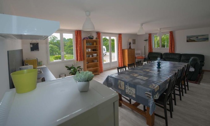 Val de Drome House | ecrin de fleurs et verdure