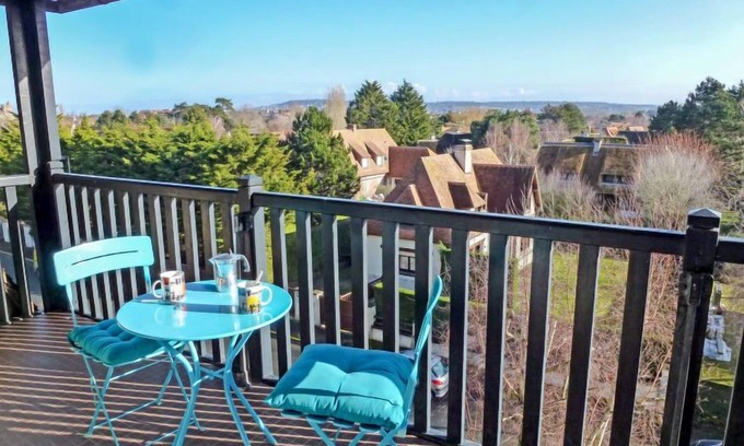 Benerville-sur-Mer Apartment | Eden Park by Interhome