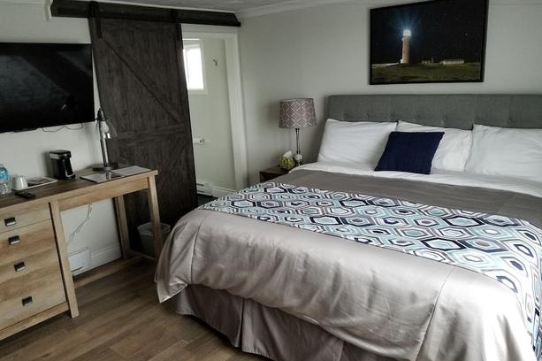 Trepassey Hotel | Edge of the Avalon Inn