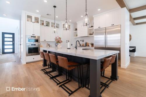 St. George House | Edgewater at Desert Color (by Ember Stays)