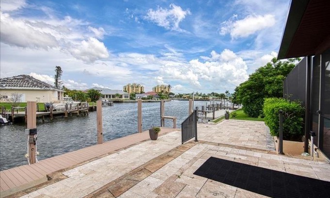 Marco Island House | Edington1131 - 1131 Edington Pl home