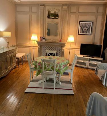Dinan Apartment | EGLANTINE APPARTEMENT CENTRE HISTORIQUE DE DINAN