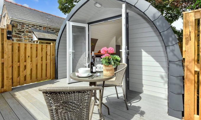 Abersoch Ski Chalet | Egryn Pod in the beautiful Abersoch