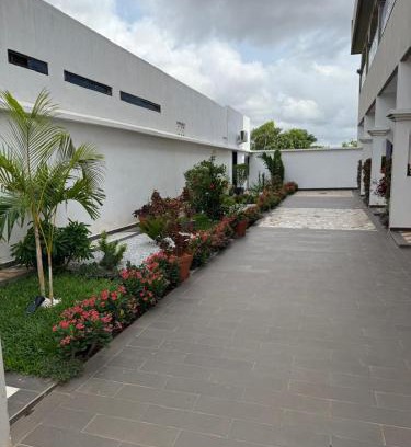 Abomey Hotel | Ekagnon Hôtel Abomey