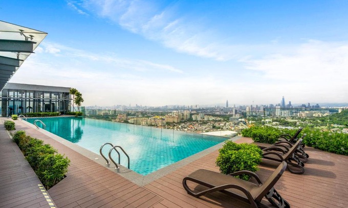 Taman Mutiara Apartment | Eko Cheras by Plush