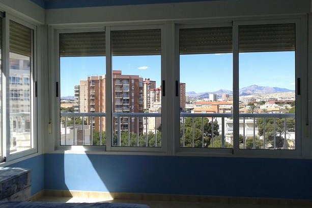 Coveta Fuma Apartment | El Campello Beachfront