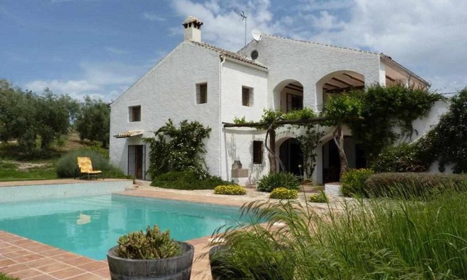 Loja House | El Cerro del Almendral
