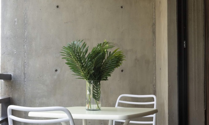 Downtown Queretaro Apartment | El Doce Suite con Balcón by Homi Rent