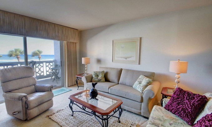 Fort Walton Beach Condo | El Matador 437 - FREE TICKETS! Your stay includes free tickets to many area attractions!