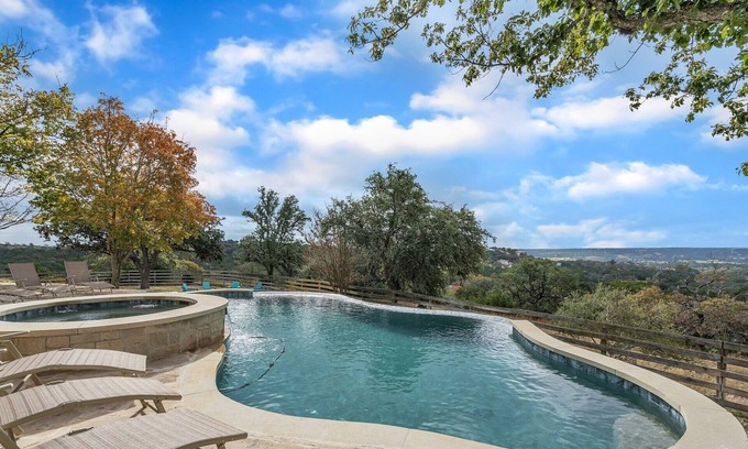 Kerrville House | El Monte Ranch-Pool-HotTub-Firepit