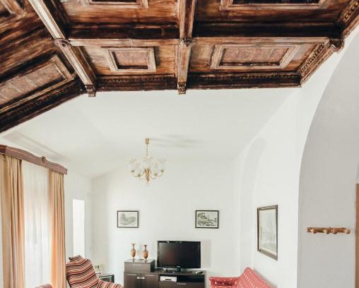 Tocina House | El Rincón Del Comendador