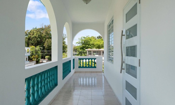 Calvache House | El Rinconcito 3 bdr house a 5 min from the beach