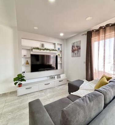 Il-Balluta Apartment | Elegant 2 Bedroom Penthouse in St Julians STJ411