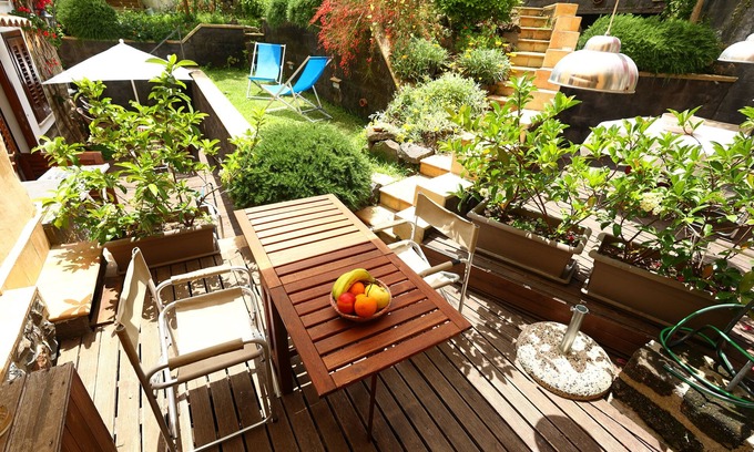 Ustica Apartment | Elegant 2-level furnished and air-conditioned apartment with garden
